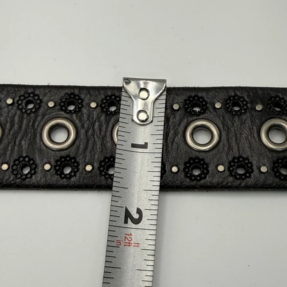 Fossil Womens Black Leather Floral Perforated Studded Belt L BT2817001